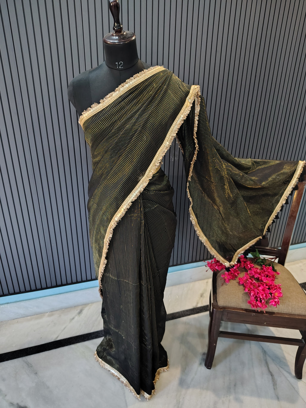 Black Sitara Mulmul Saree