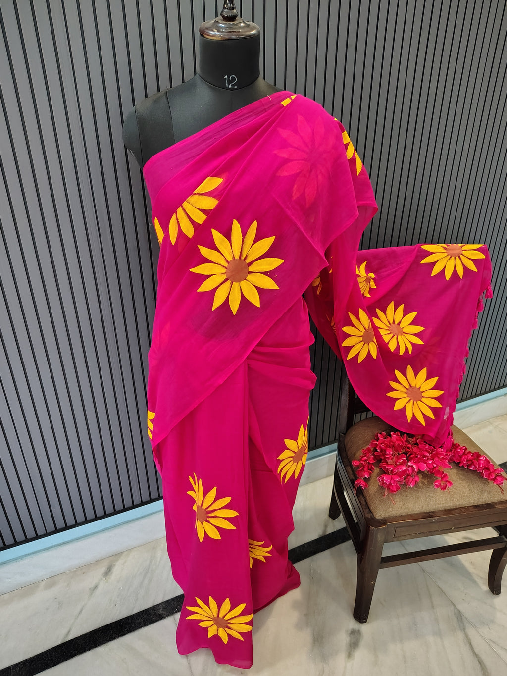 Naira | Magenta Sunflower Mulmul Saree