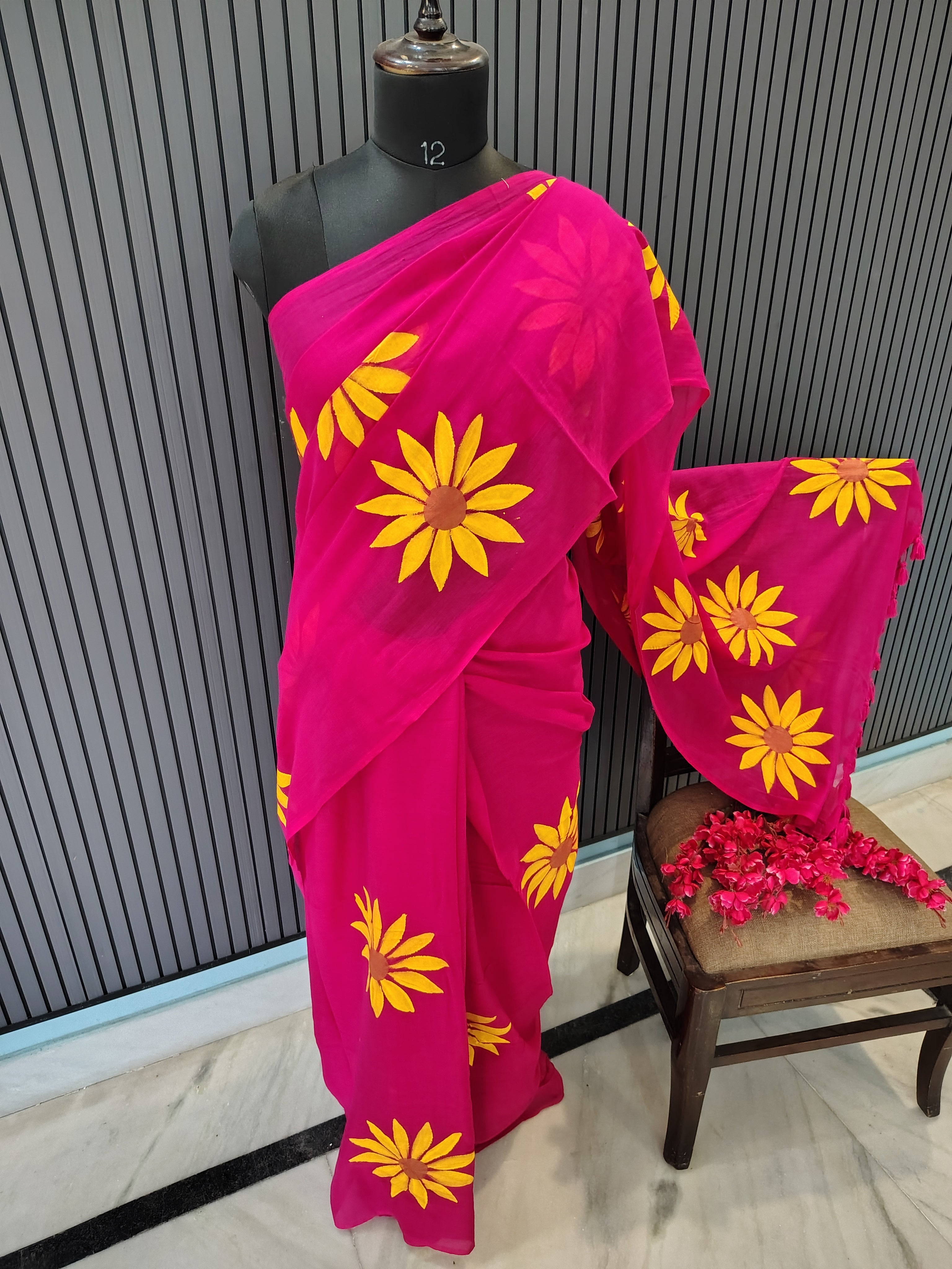 Naira | Magenta Sunflower Mulmul Saree