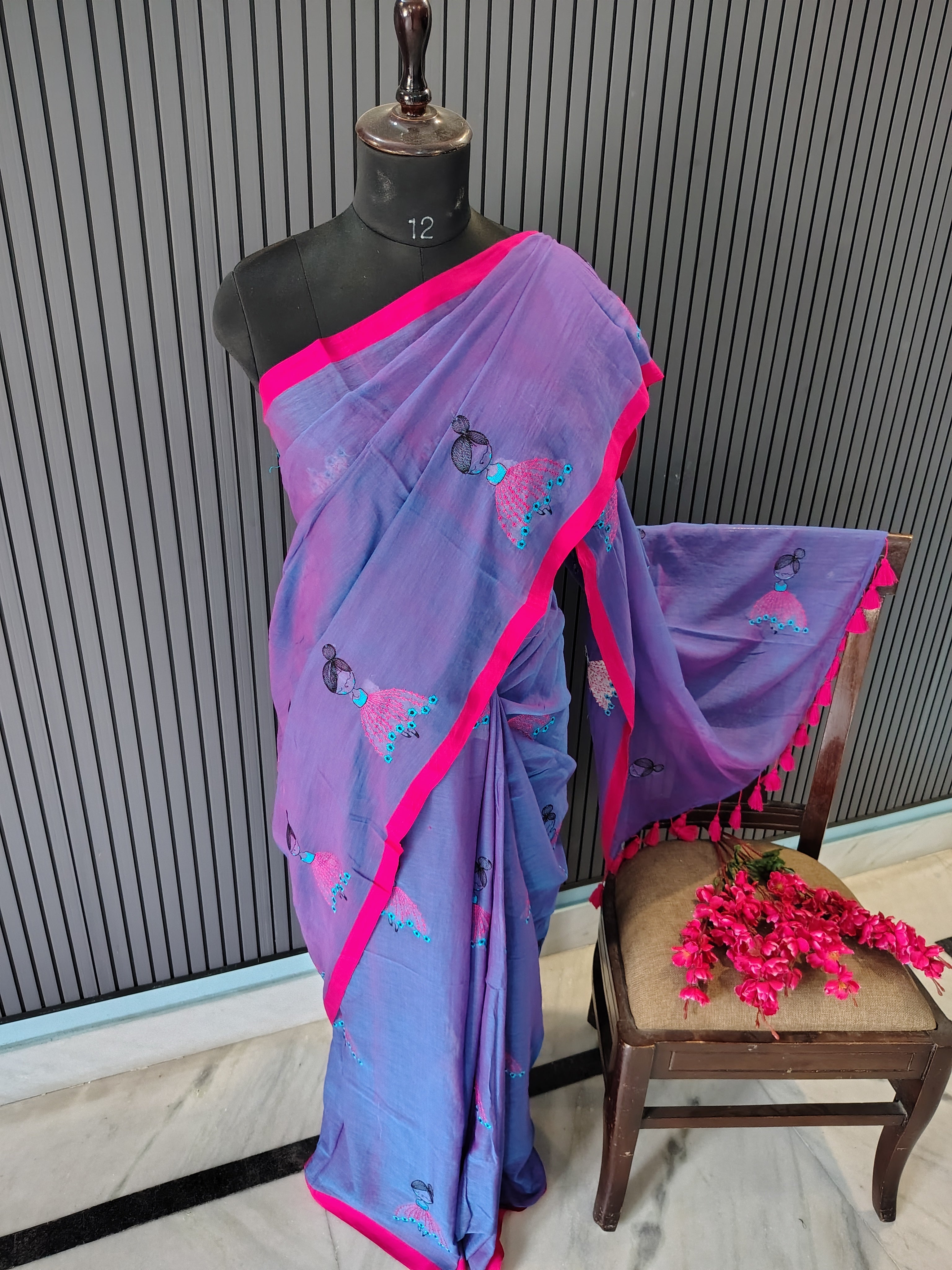 Violet Doll Embroidered Mulmul Saree
