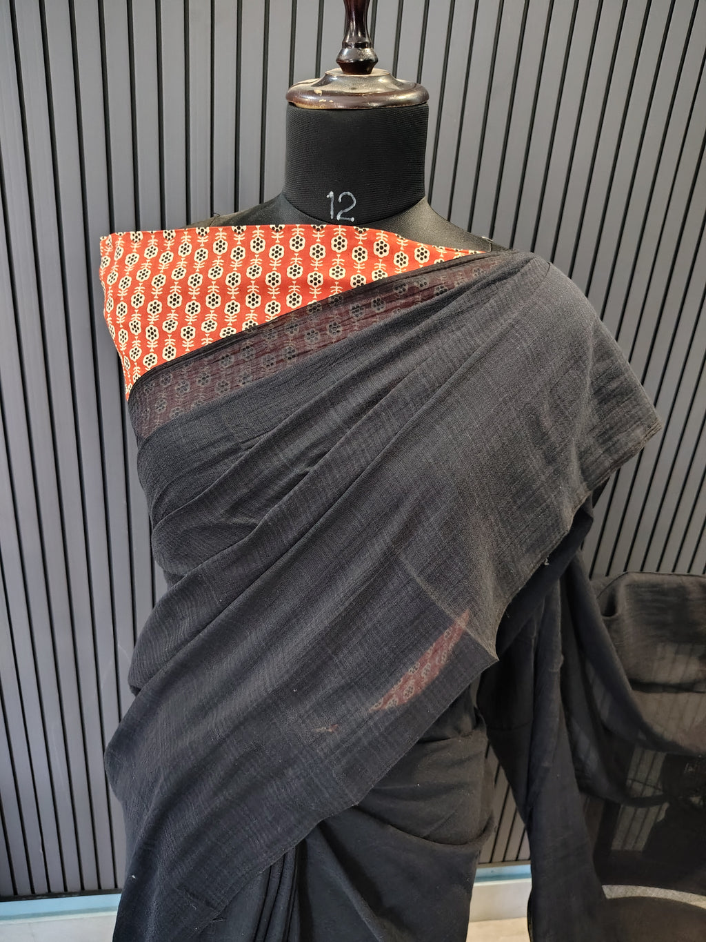 Black Plain Mulmul Saree